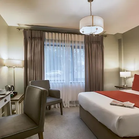 Hotel The Glenside 3*