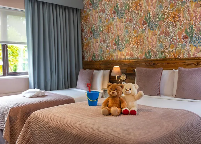 Hotel The Glenside 3*